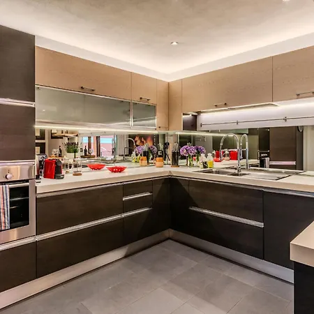La Torre A By Interhome Dorio